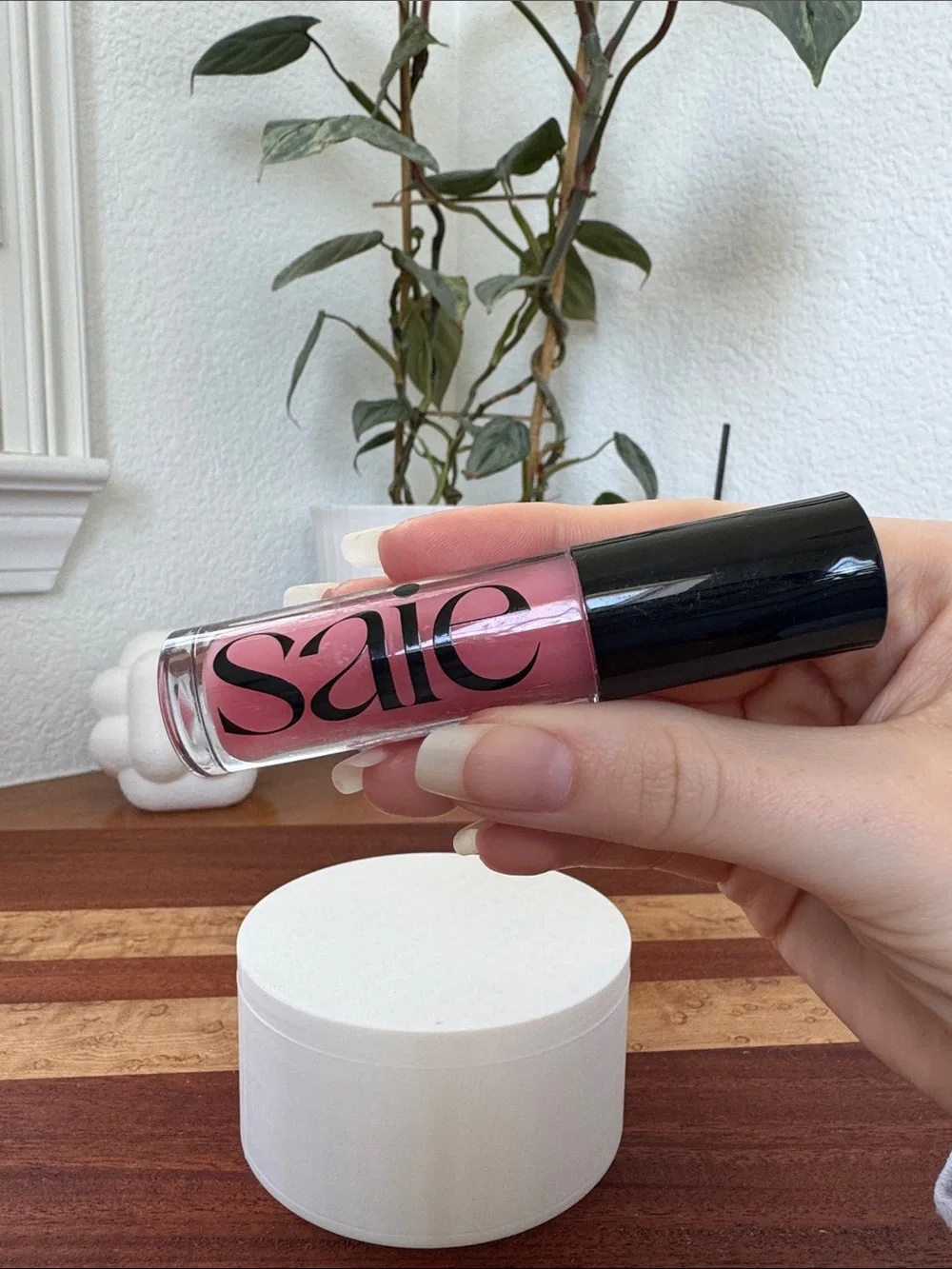 Saie Glossybounce - KISS